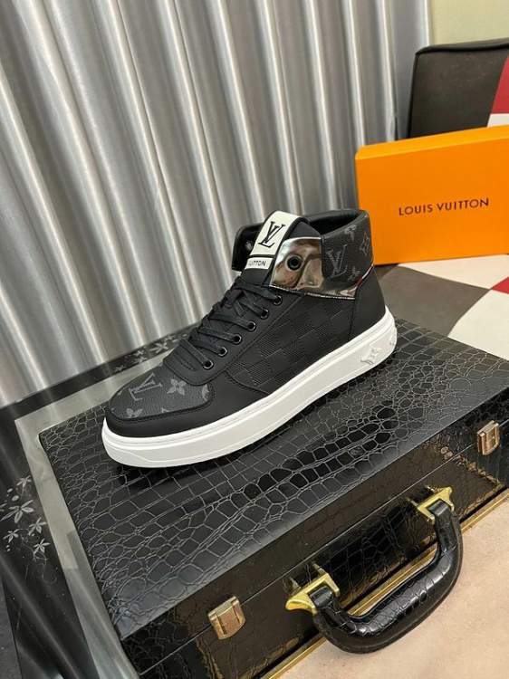 Picture of Louis Vuitton Shoes _SKULVsz38-44jyh070413421